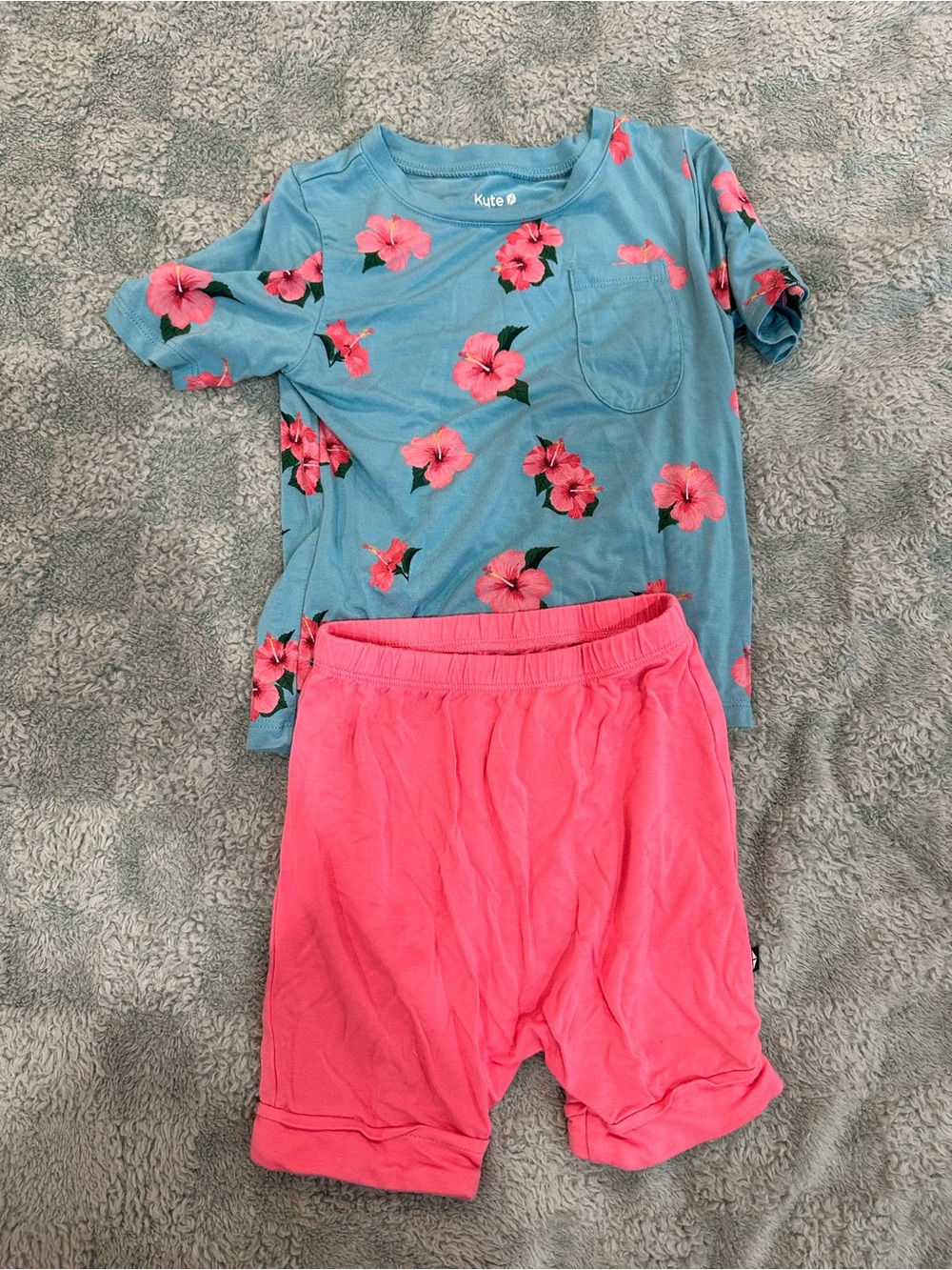 Kyte BABY Hibiscus Pocket Tee with Guava Harem Shorts